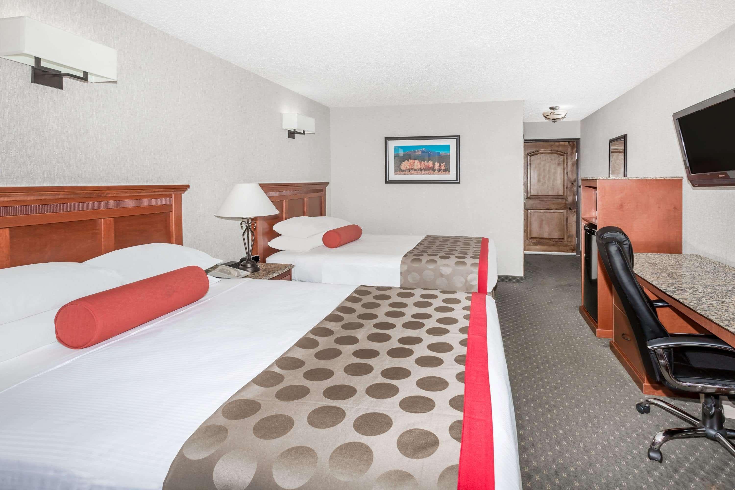 Ramada By Wyndham Frisco Hotel Exterior foto